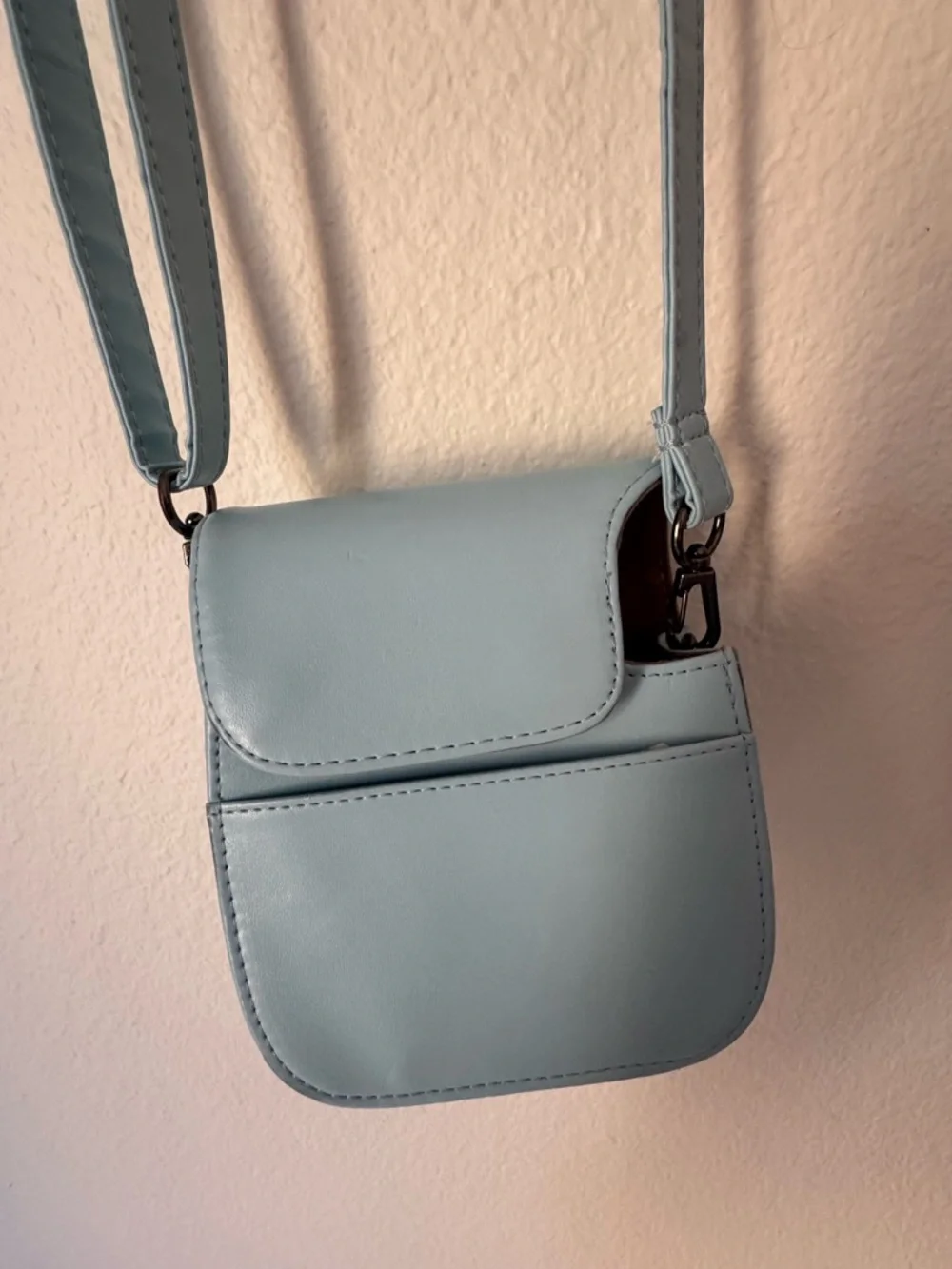 Polaroid Light Blue Crossbody Camera Case